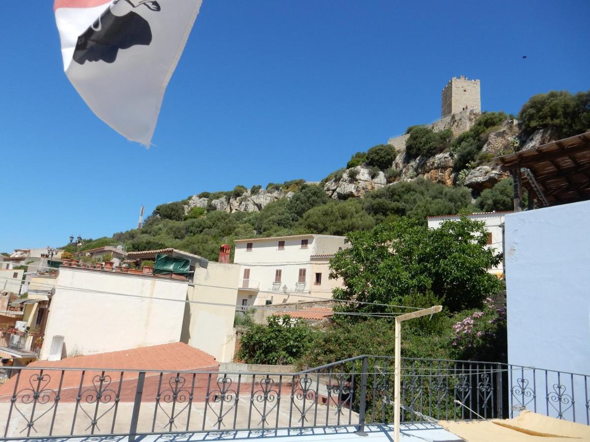 B&B Eleonora D'Arborea, Centro Storico Позада Екстериор снимка