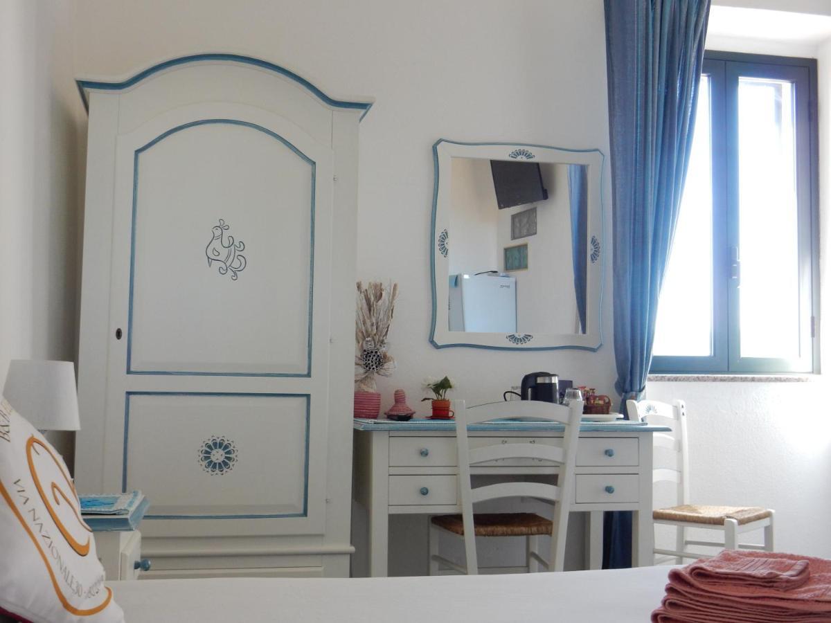 B&B Eleonora D'Arborea, Centro Storico Позада Екстериор снимка