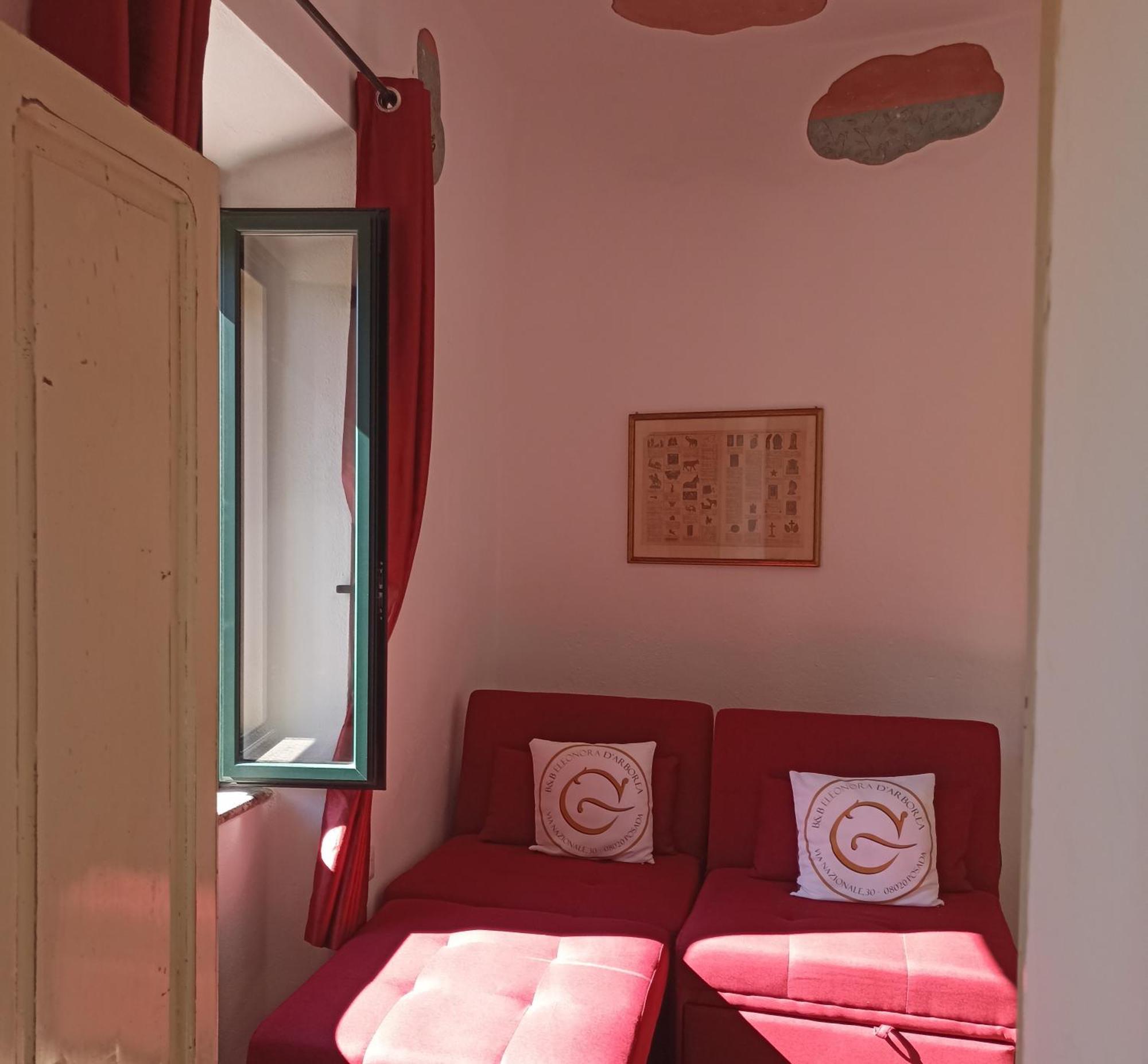 B&B Eleonora D'Arborea, Centro Storico Позада Екстериор снимка