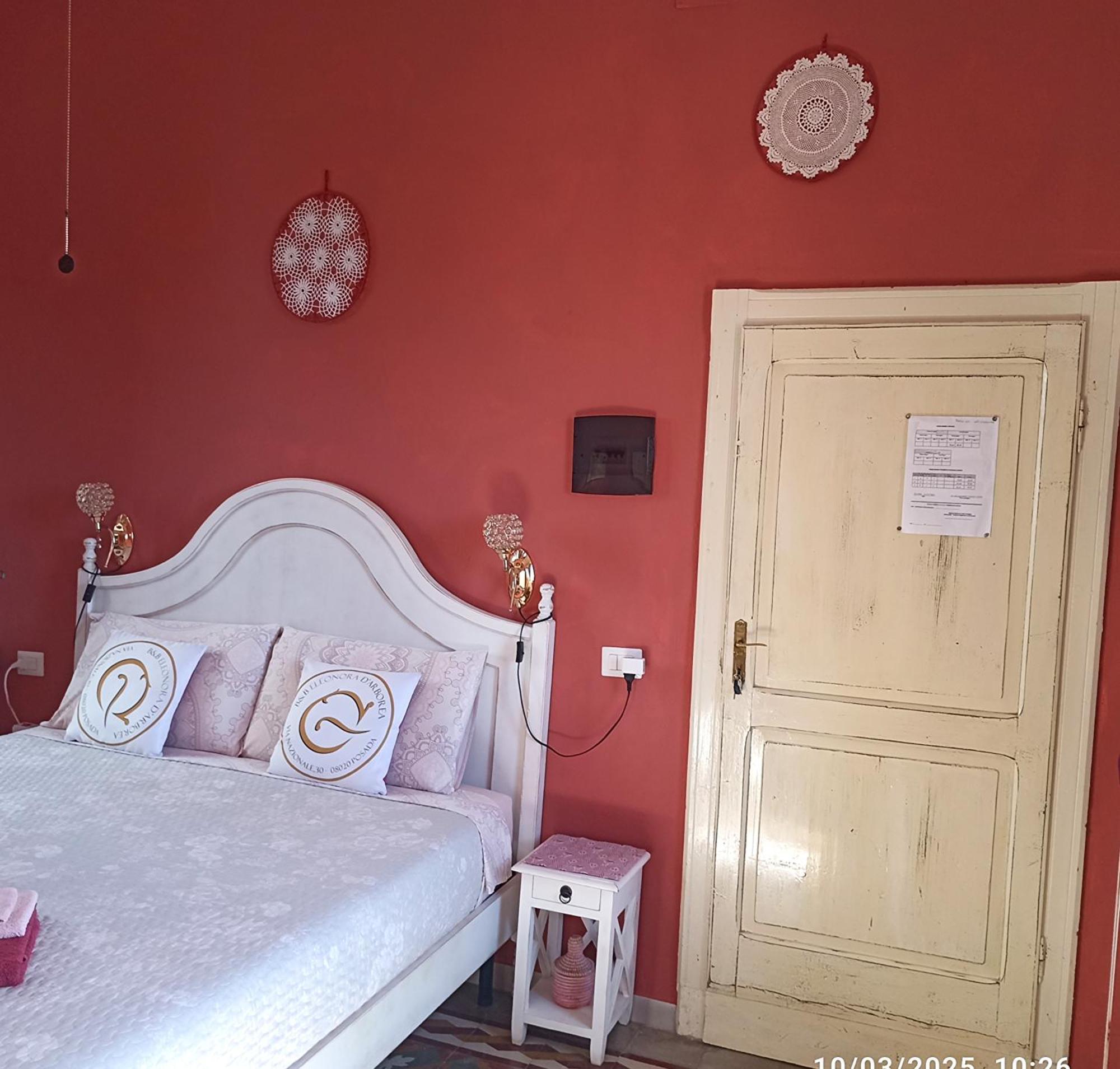 B&B Eleonora D'Arborea, Centro Storico Позада Екстериор снимка