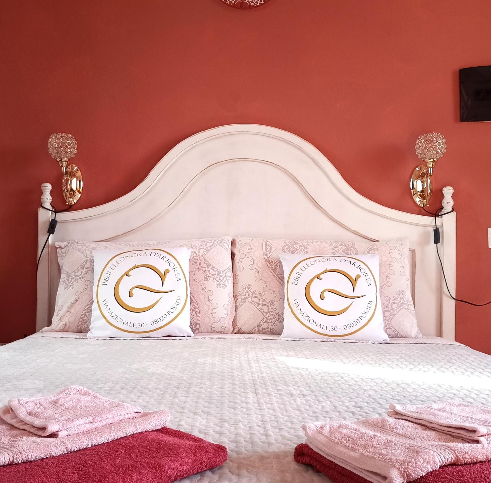 B&B Eleonora D'Arborea, Centro Storico Позада Екстериор снимка