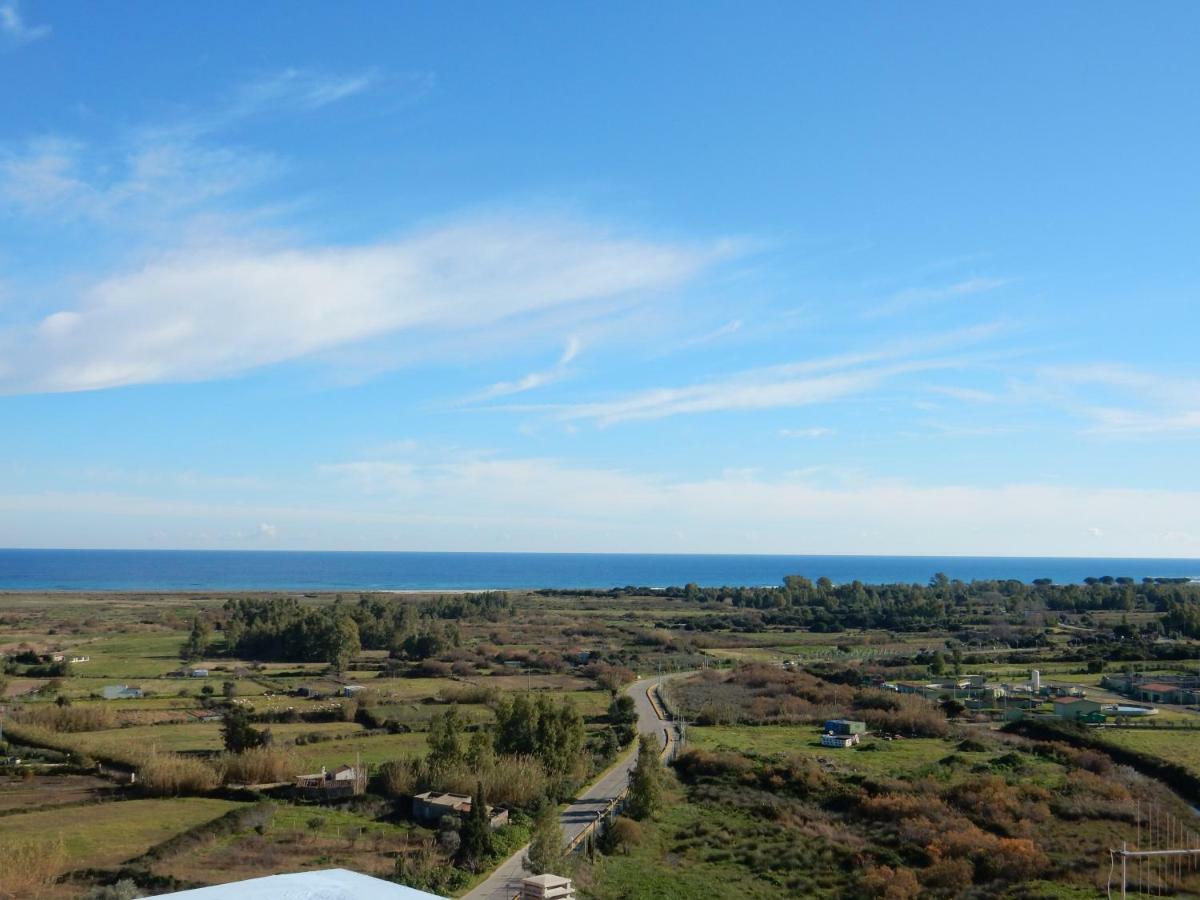 B&B Eleonora D'Arborea, Centro Storico Позада Екстериор снимка